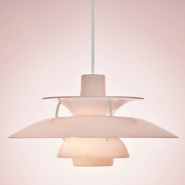 Suspension PH 5 Ø320 Opal rose pâle allumée – vue de face