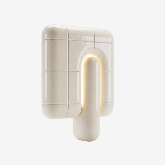 U · 013 · Wall Lamp
