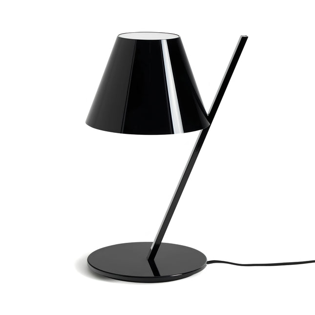 LA PETITE TABLE