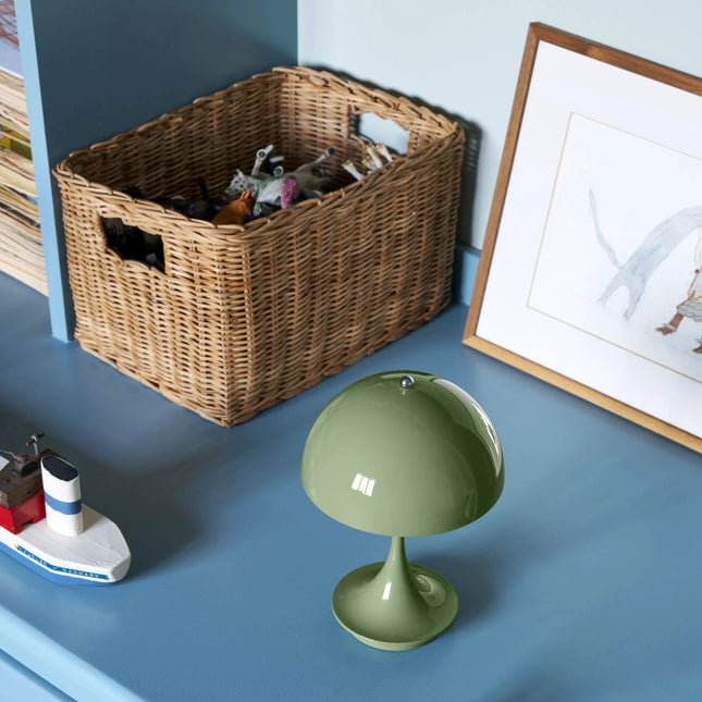 PANTHELLA 160-ÉCLAIRAGE FRANÇAIS